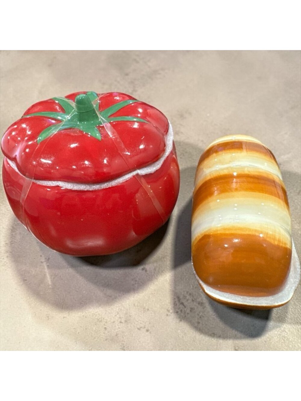 Tomato-Shaped Ceramic Jar & Bread Loaf Butter Dish Set For Kitchen Storage